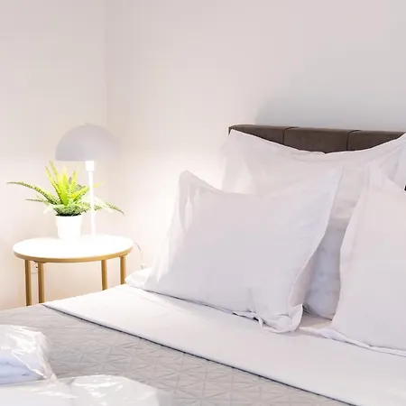 Acropolis Sweet House 1 *